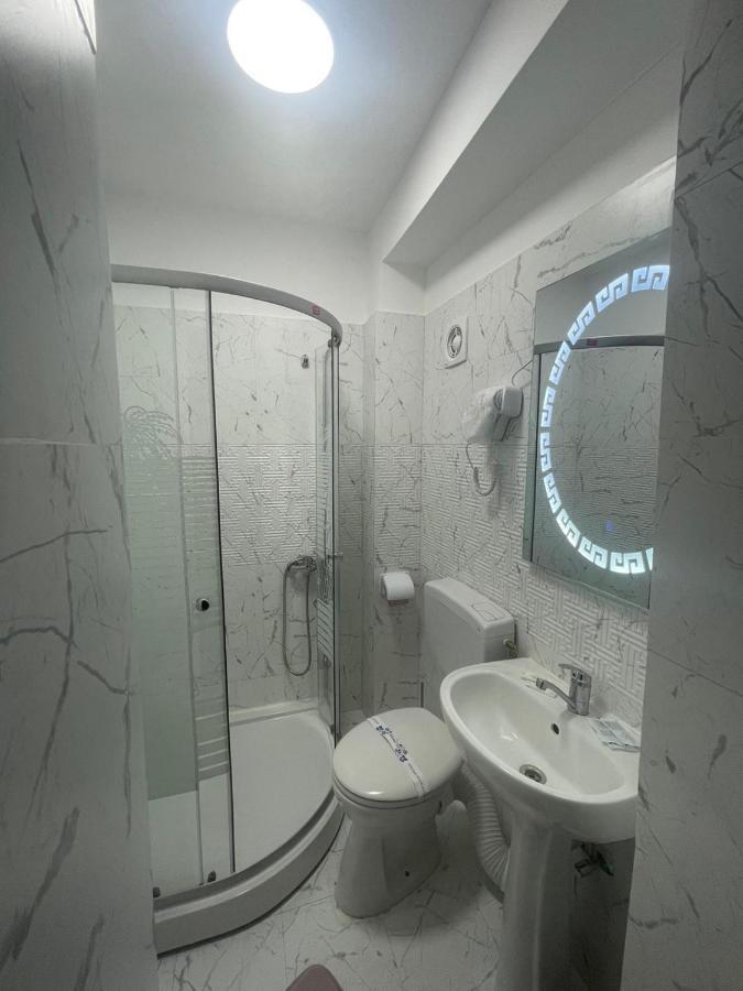 Hostal Tripoli Palace *