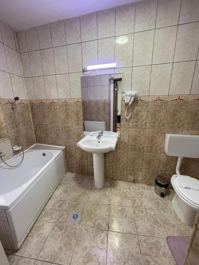 Hostal Tripoli Palace Bucarest