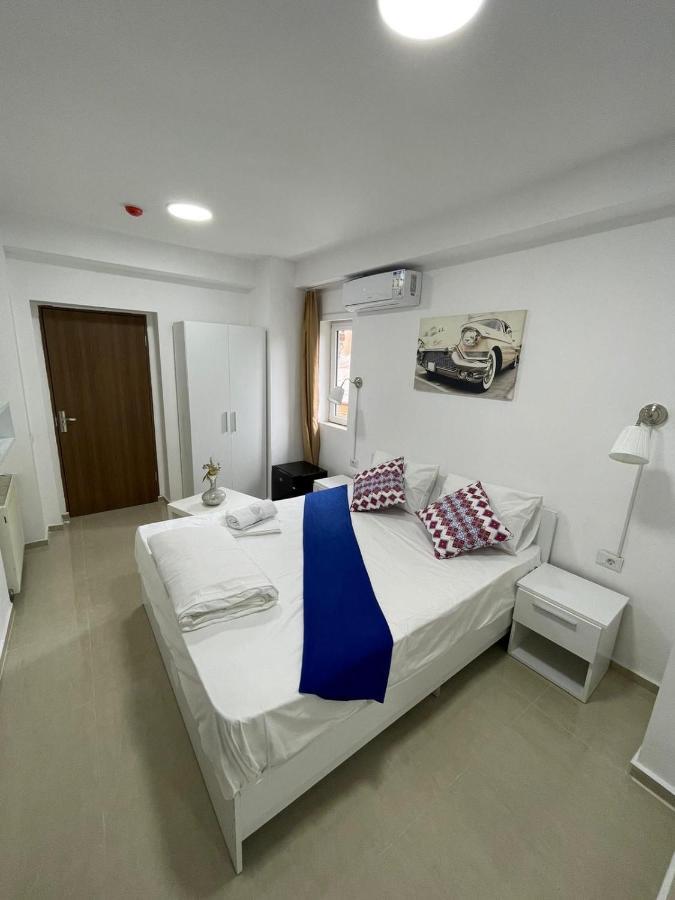 Tripoli Palace Hostal